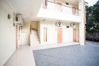 Hotel Oyo 2348 Omah Lasaro Exclusive