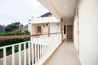 Hotel Oyo 2348 Omah Lasaro Exclusive