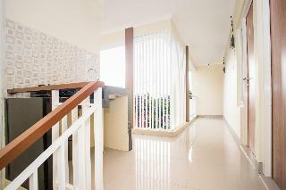 Hotel Oyo 2348 Omah Lasaro Exclusive