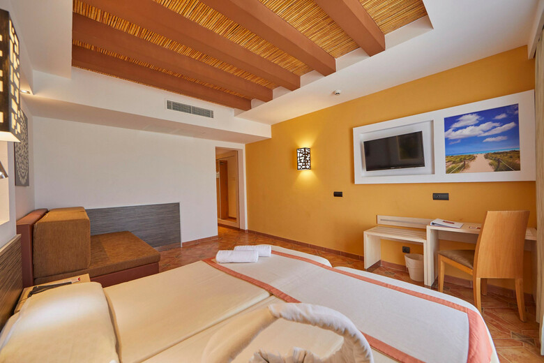 Hotel Mll Palma Bay Club Resort