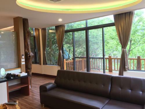 Nantou Xitou Riverside Homestay B&B