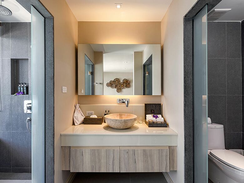 Cape Sienna Hotel & Villas