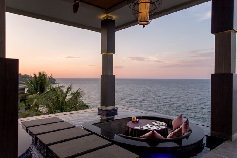 Cape Sienna Hotel & Villas