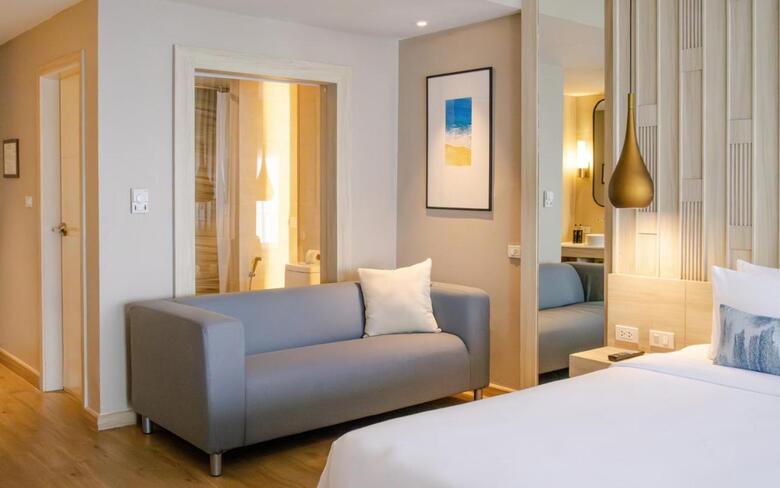 Hotel Aquamarine Resort & Villa