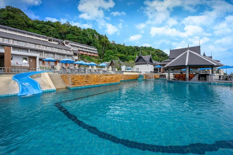 Hotel Aquamarine Resort & Villa