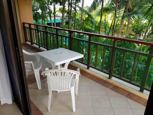 Apartamentos Rawai Seaview Condominium Phuket