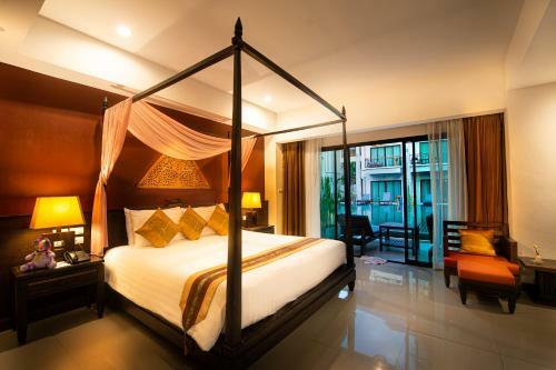 Hotel Navatara Phuket Resort