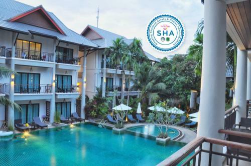 Hotel Navatara Phuket Resort