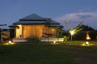 Villa Perennial Resort