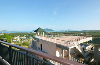 Hotel The View Rawada Resort & Spa