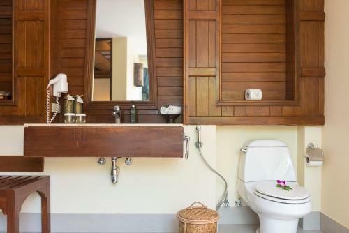 Hotel Nora Beach Resort & Spa