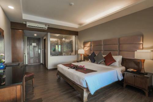 Hotel Nora Beach Resort & Spa