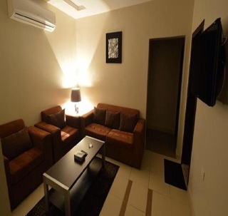 Stars Home Suites Hotel