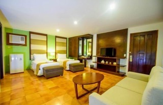 Hotel White House Beach Resort