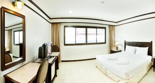Hotel Rattana Mansion