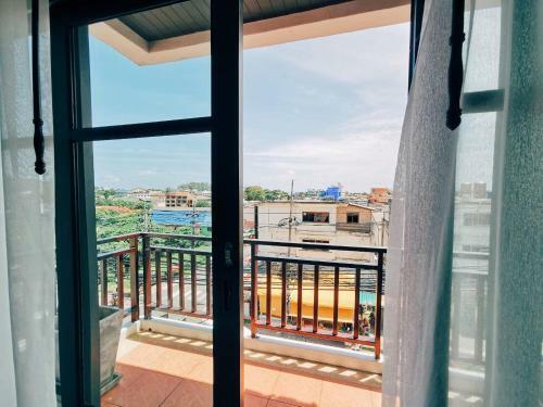 Hotel Enjoy's Beach House Karon