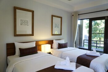Yoma Hotel, Pai
