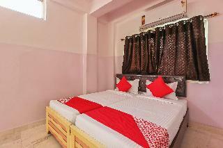 Hotel Raj Banjara White House