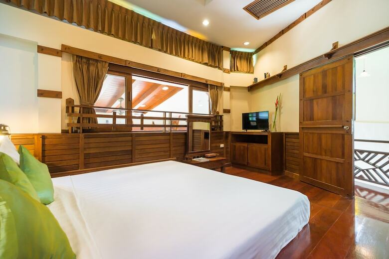 Hotel Chaba Cabana Beach Resort & Spa