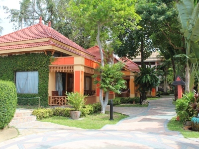 Hotel Chaba Cabana Beach Resort & Spa