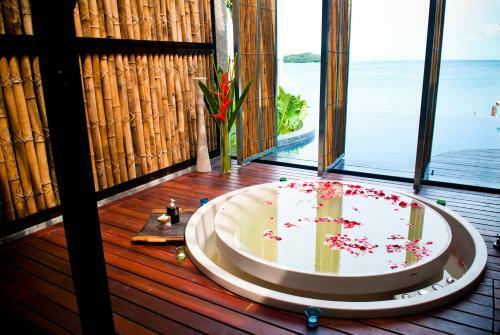 Hotel Sareeraya Villas & Suites