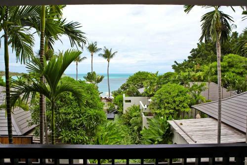 Hotel Sareeraya Villas & Suites