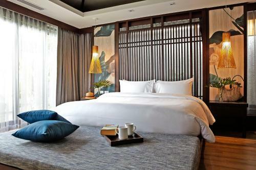 Hotel Sareeraya Villas & Suites