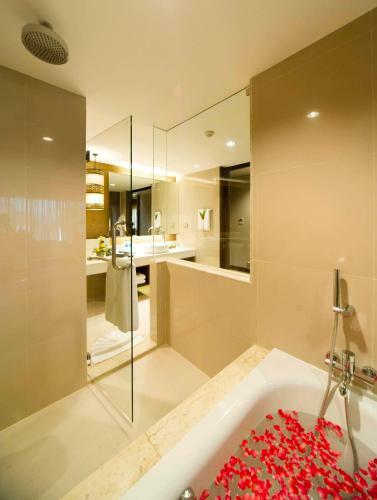 Hotel Sareeraya Villas & Suites