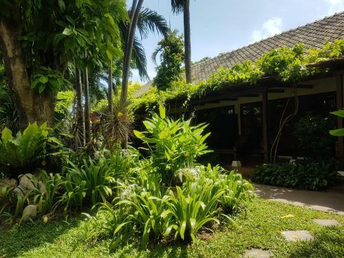 Hotel Montien House