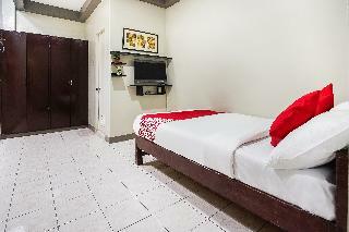 Oyo 192 Tcc Condo-hostel