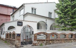 Garni Hotel Dum