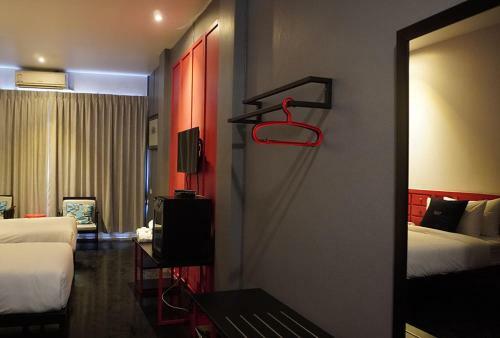 Hostal River View Guest House
