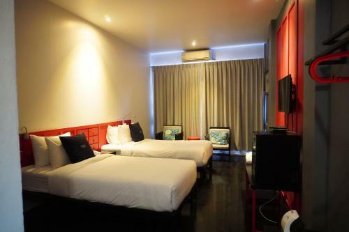Hostal River View Guest House