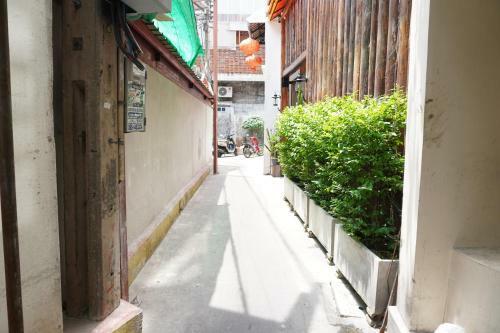 Hostal River View Guest House