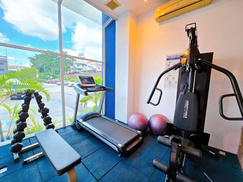 Bed & Breakfast Demeter Residences Suites