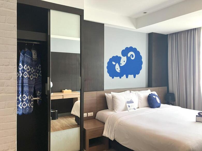 Bed & Breakfast Demeter Residences Suites