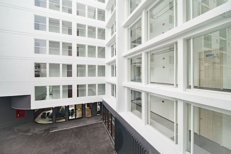 Hotel At Mind Executive Suites
