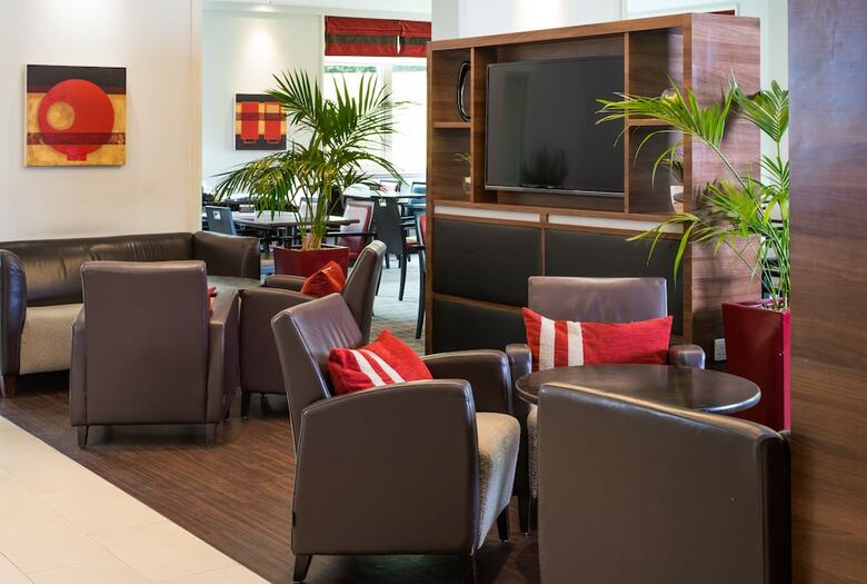 Hotel Holiday Inn Express Dartford Bridge