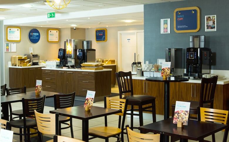 Hotel Holiday Inn Express Wimbledon South