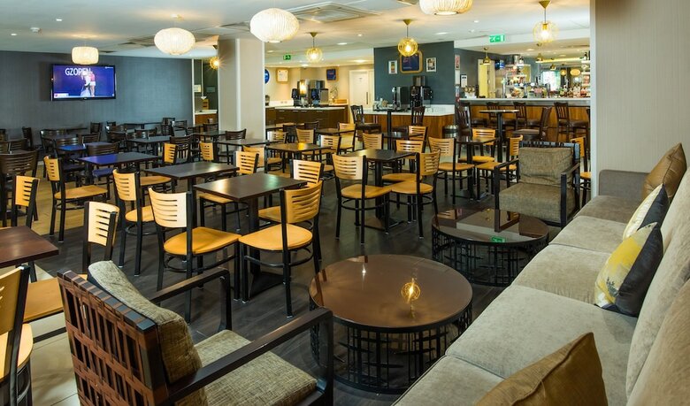 Hotel Holiday Inn Express Wimbledon South