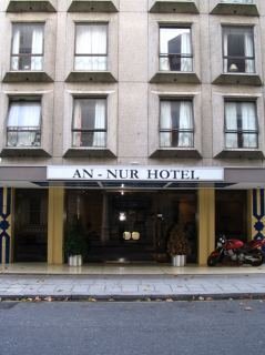 Hotel An-nur (.)