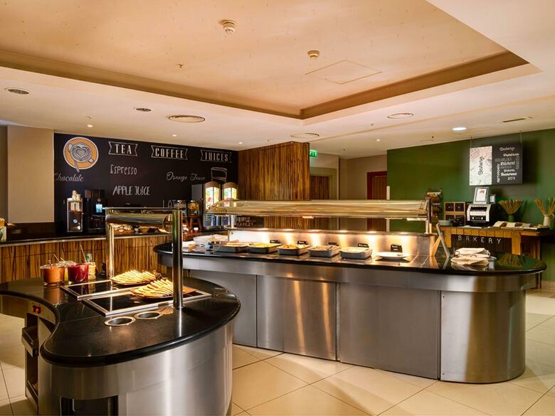 Hotel Novotel London West