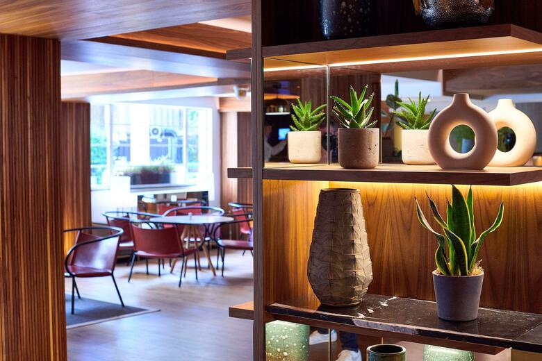 Melia White House Hotel
