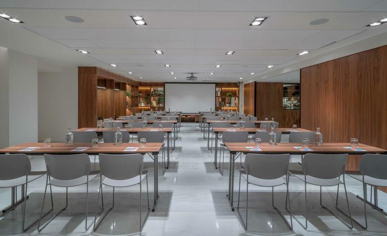 Melia White House Hotel