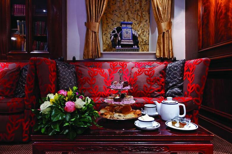 Rochester Hotel By Blue Orchid