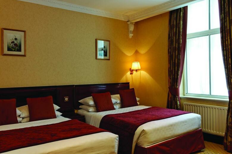 Rochester Hotel By Blue Orchid
