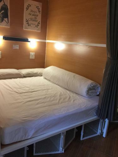 Albergue Vx The Fifty