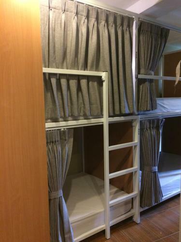 Albergue Vx The Fifty