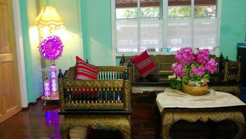 Panida Suite Hotel
