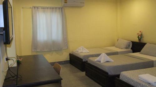Sri Krungthep Hotel